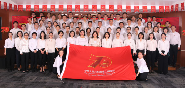 合影2.jpg